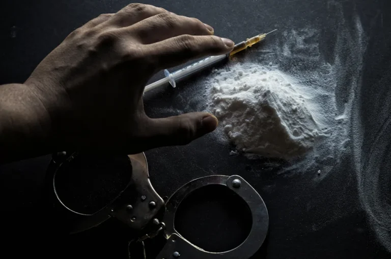 How to help a person who is addicted to drugs