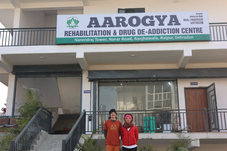 Foreign Yoga trainer at aarogya nnasha mukti kendra dehradun